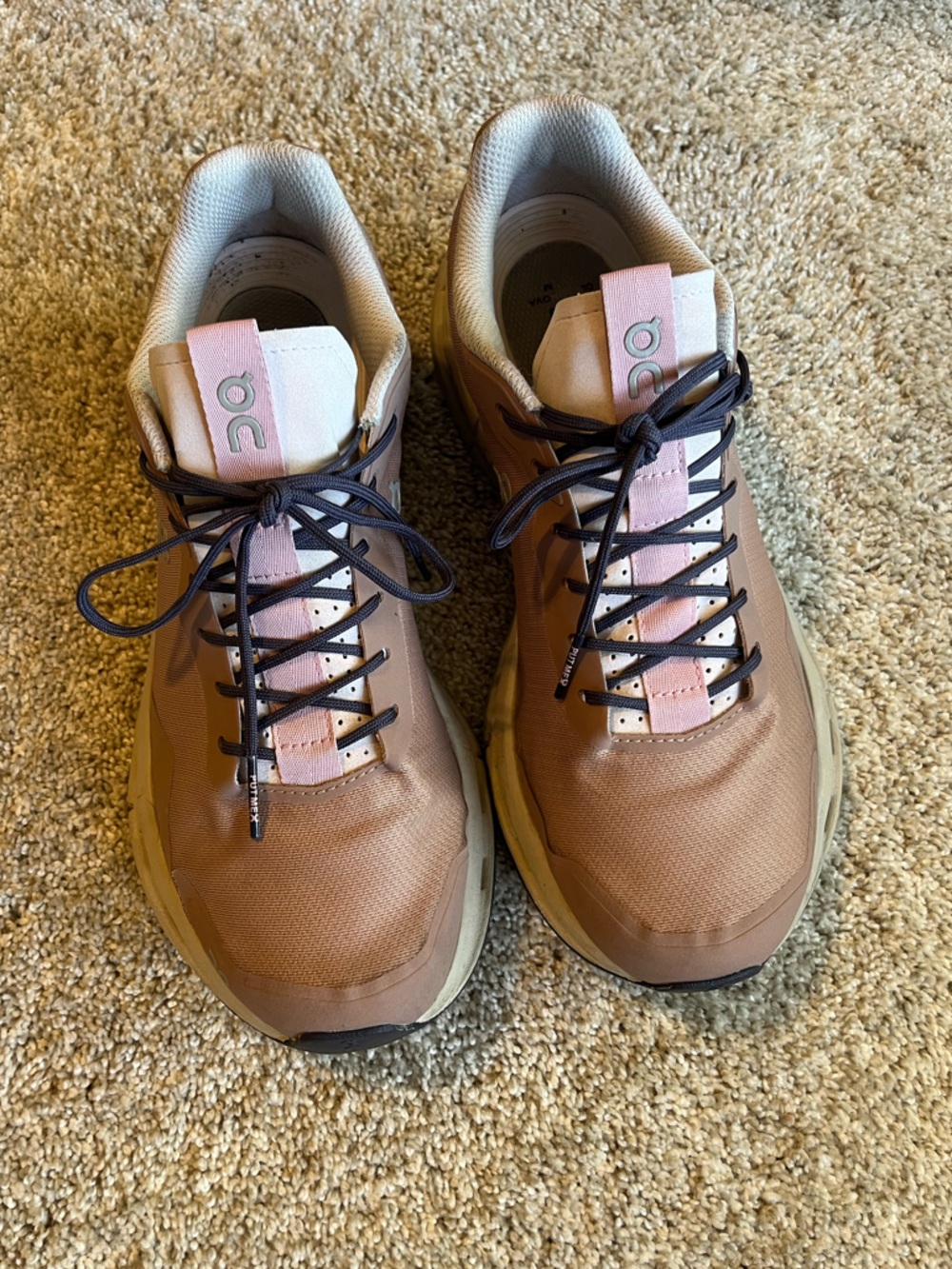 ON Cloud Nova Running size 11